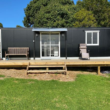 Cosy Cabin To Stay Even Better Than Glamping Pukekohe Esterno foto