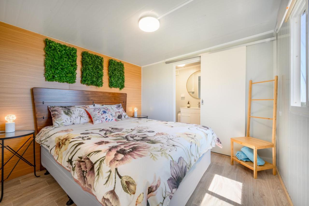 Cosy Cabin To Stay Even Better Than Glamping Pukekohe Esterno foto